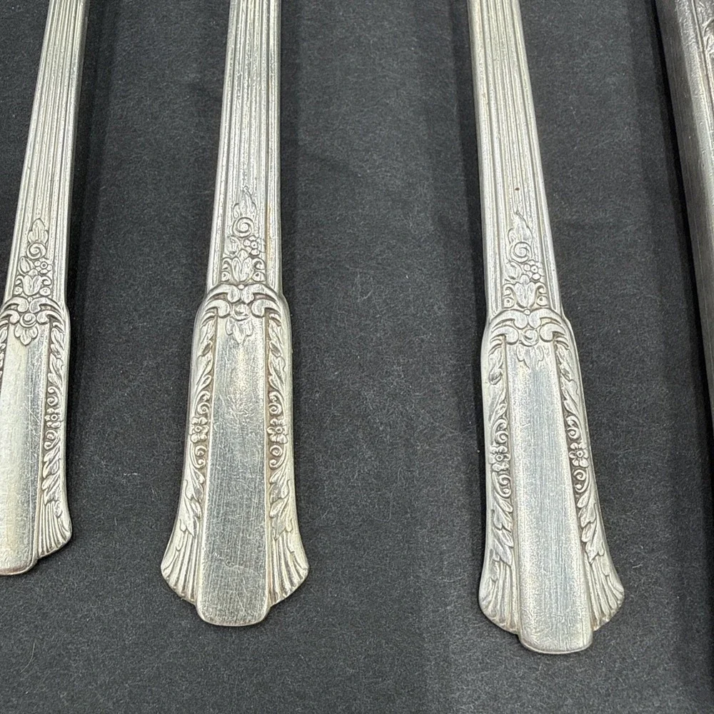 VTG WM Rogers silver plate Overlay 'treasure' Flatware 11 Spoon & Forks Knifes‎